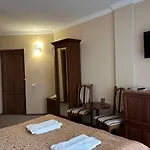 Three Korony Penzion Skhidnytsia