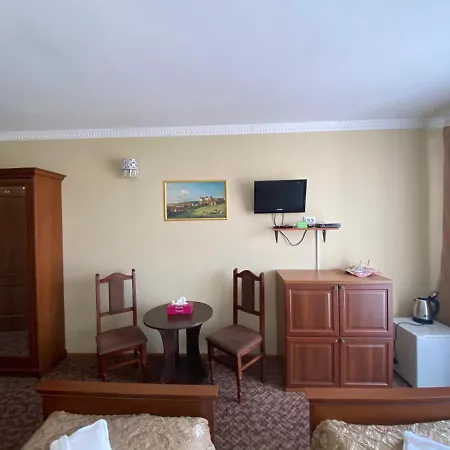 Three Korony Skhidnytsia