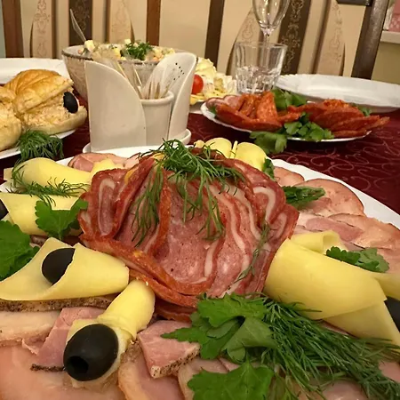 Three Korony Guest house Skhidnytsia