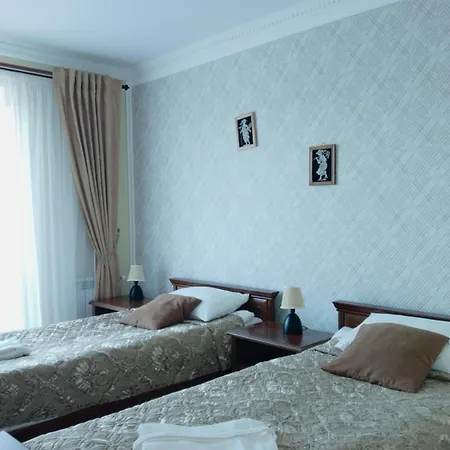Three Korony Guest house Skhidnytsia
