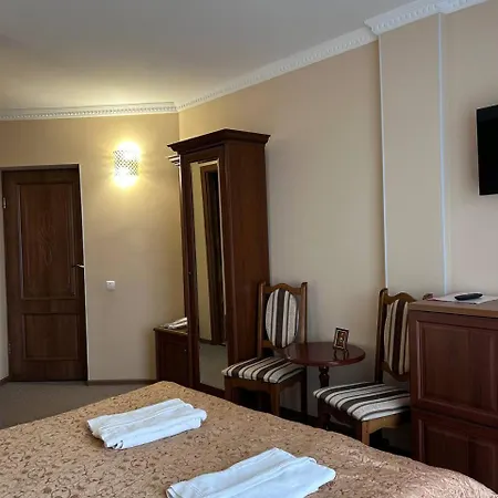 Three Korony Guest house Skhidnytsia