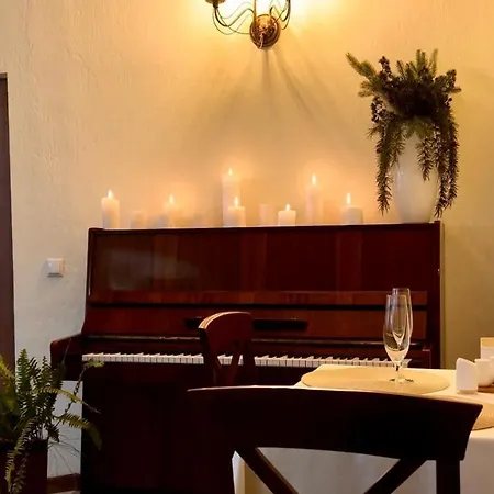 Three Korony Guest house 3*