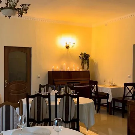 Three Korony Guest house Skhidnytsia