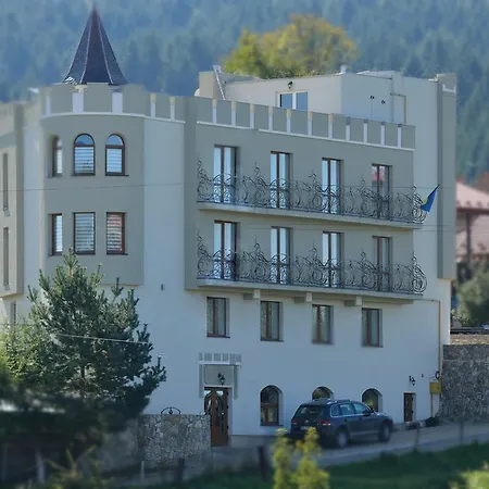 Three Korony Πανσιόν