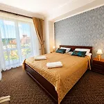 Three Korony Guest house Skhidnytsia