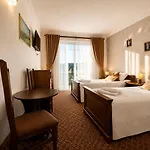 Guest house Three Korony Skhidnytsia