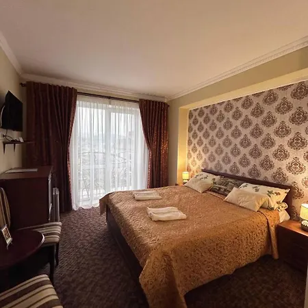 Three Korony 3* Сходница