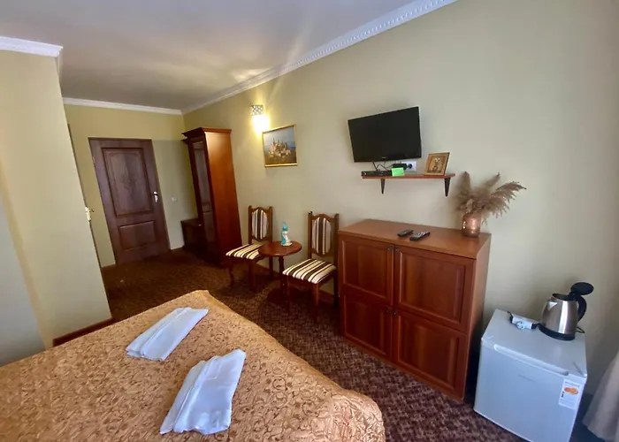 Three Korony 3* Сходница